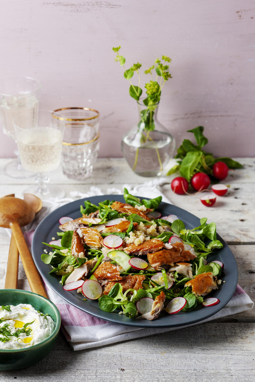 Rökt makrill med quinoasallad