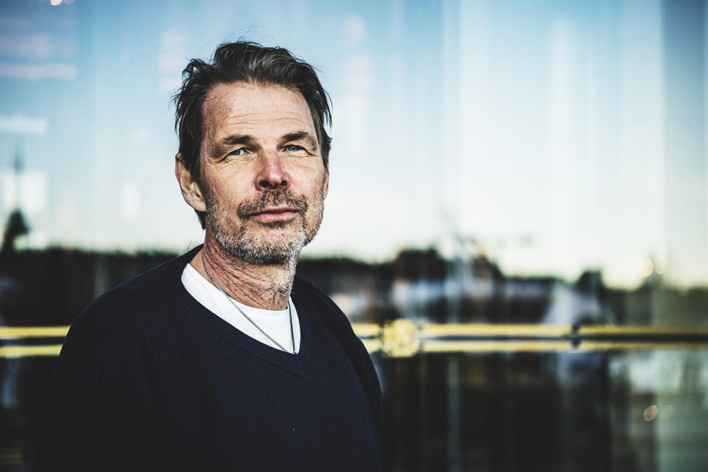 Daniel Bergman lever med två allvarliga diagnoser. Nu kommer ”Hjärtat”, en bok i du-form som han riktar direkt till sin 13-åriga dotter.