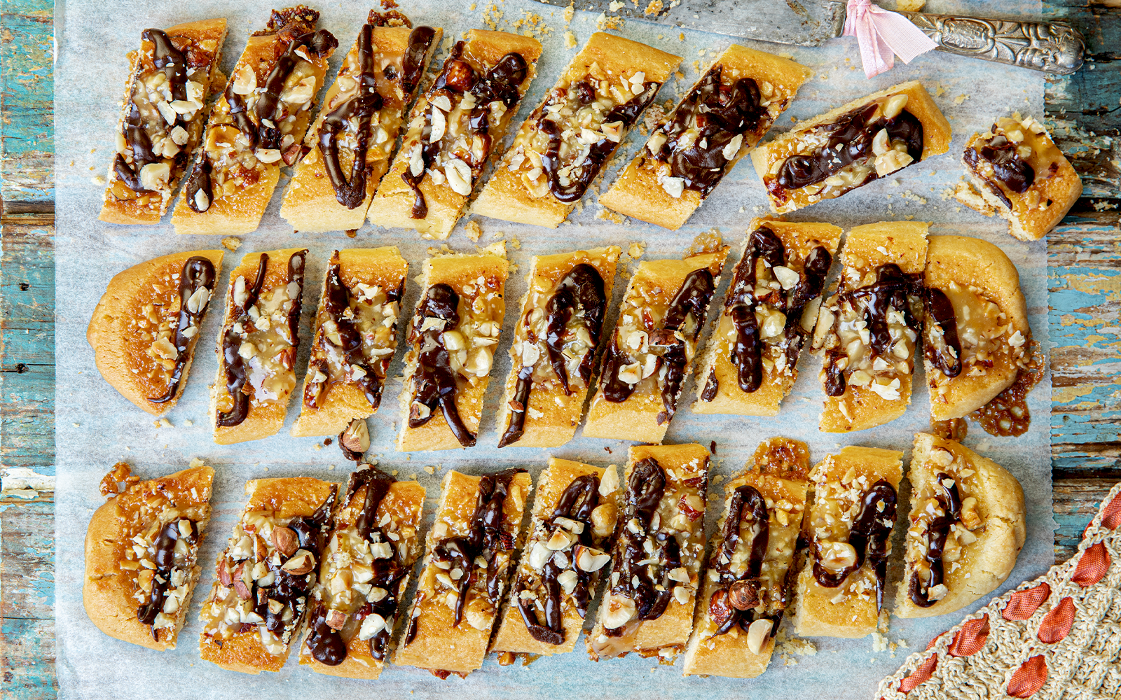 Toscasnitt med chokladglasyr