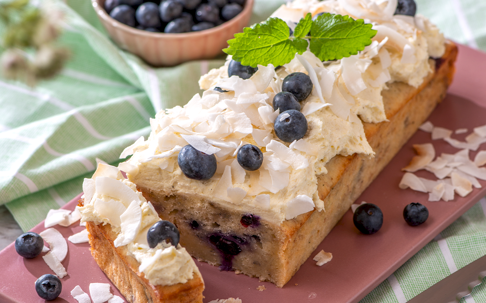 Glutenfri banankaka med vaniljfrosting – lättsötad och god