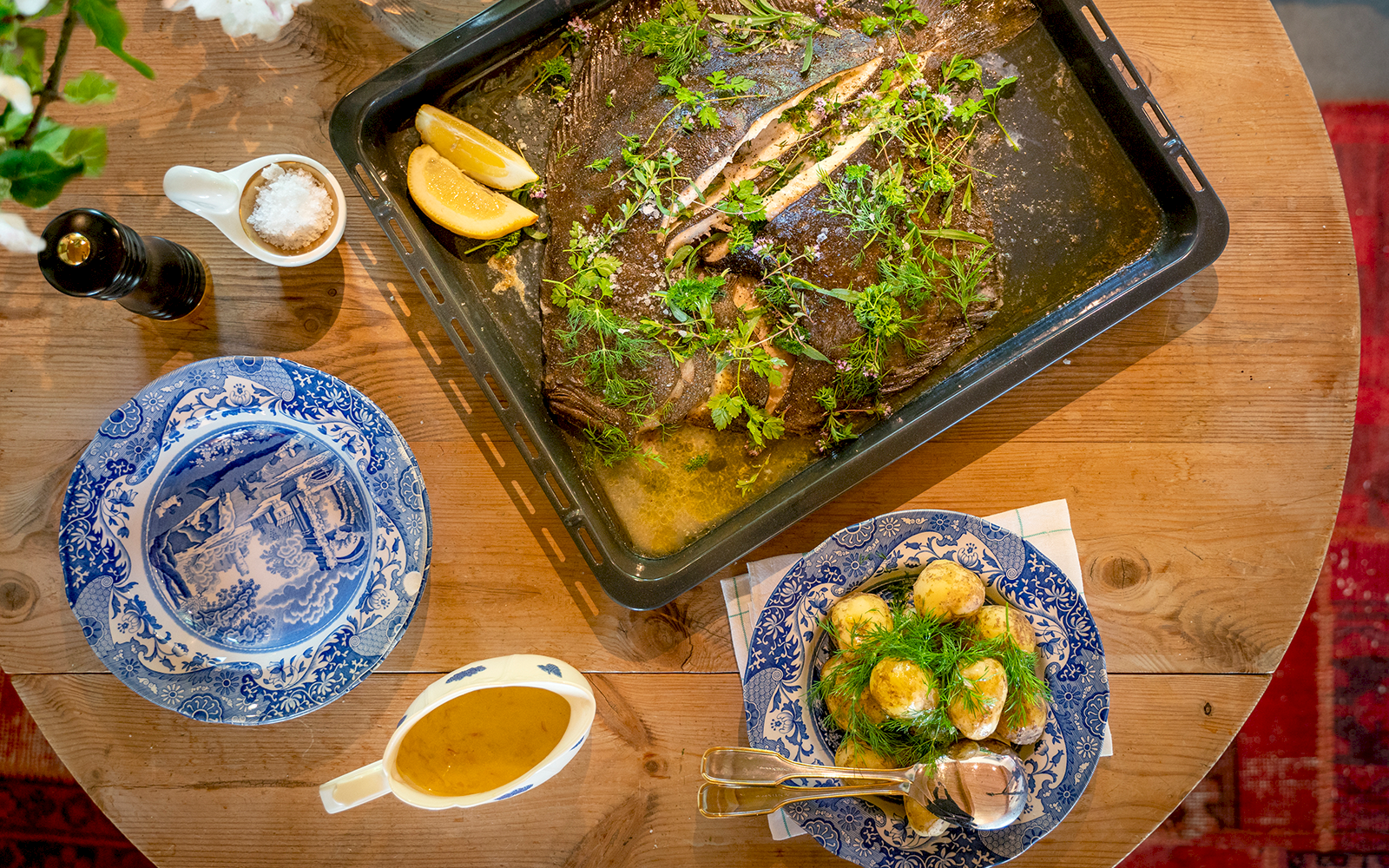 Piggvar i ugn med vitvinssås