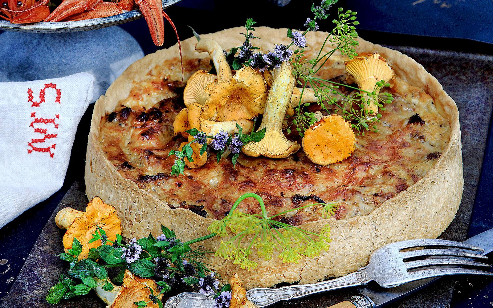 Kantarellpaj med kryddost