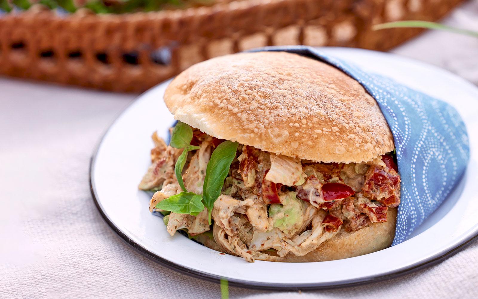 Matiga mackor med kycklingröra