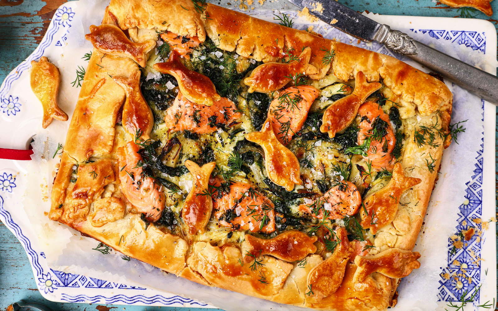 Paj med gravlax och spenat