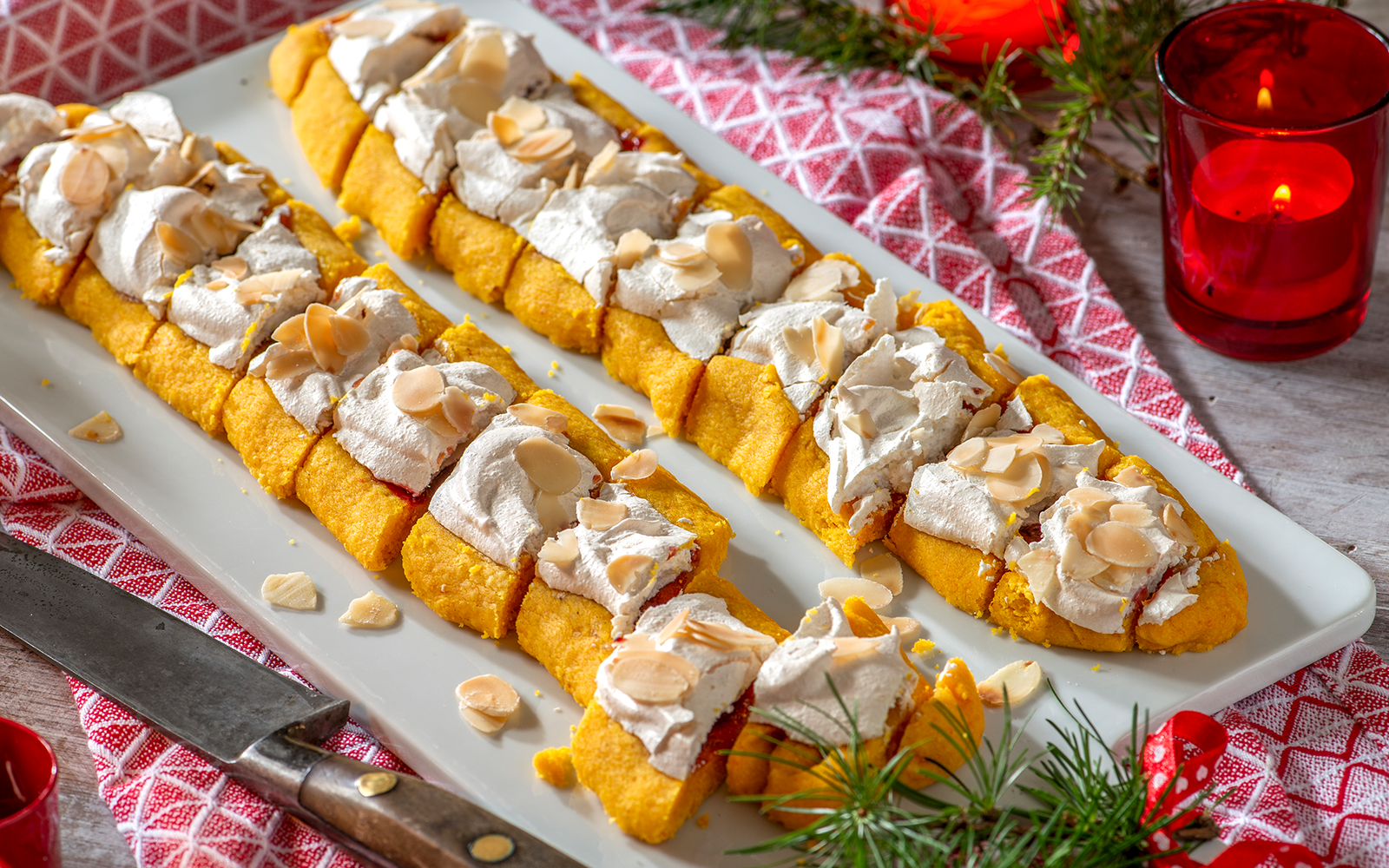 Saffranssnittar med maräng