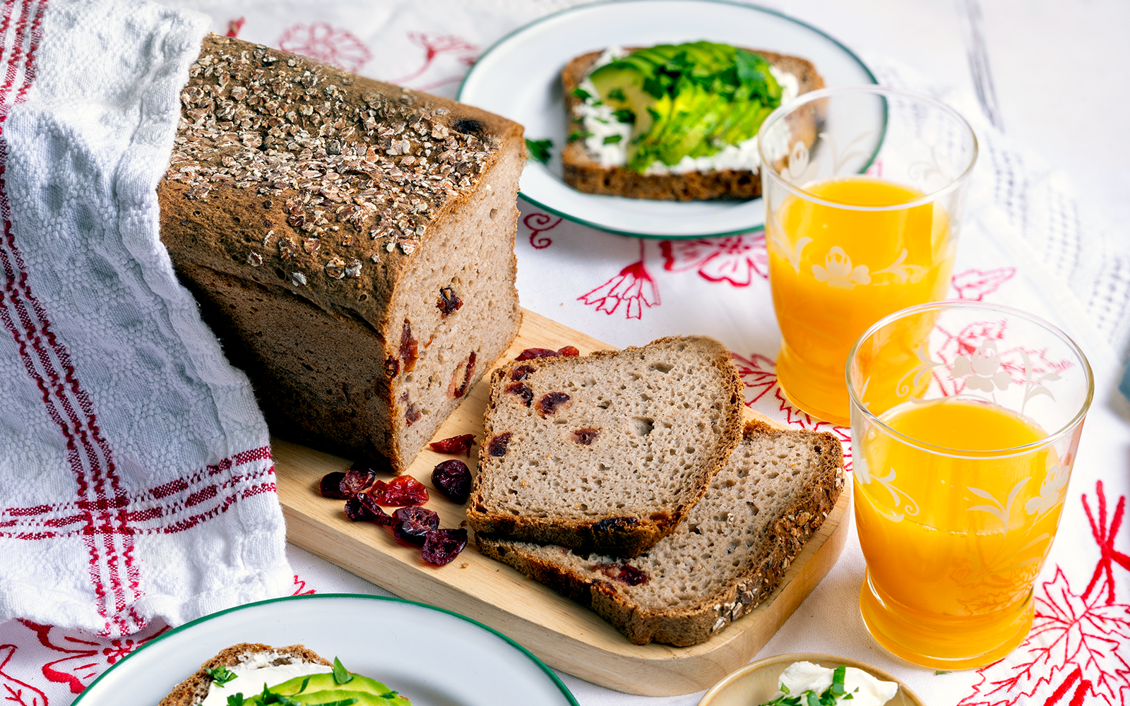 Glutenfri bovetelimpa med tranbär